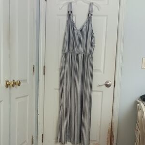 Derek Heart Black and White Striped Garment